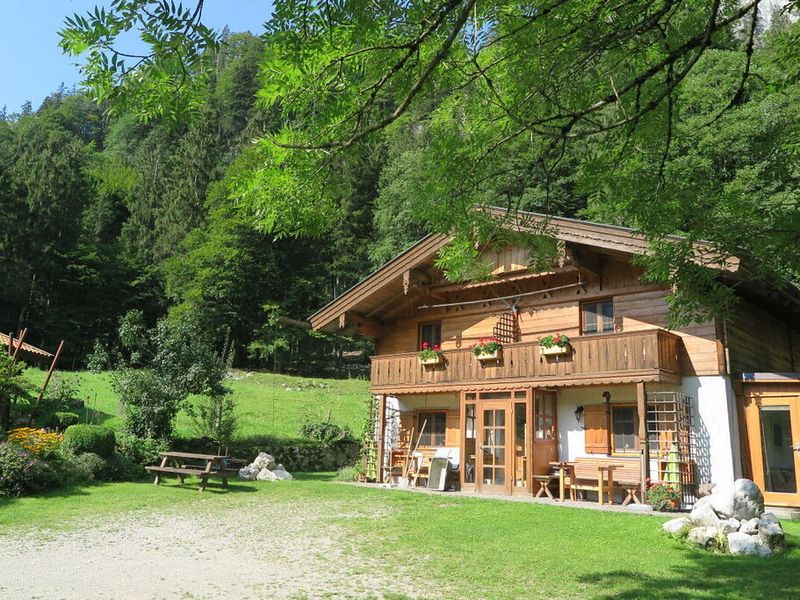 23981401-Ferienhaus-4-Aschau im Chiemgau-800x600-1