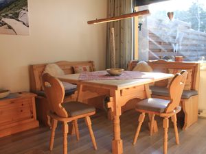 23143975-Ferienhaus-5-Aschau im Zillertal-300x225-4