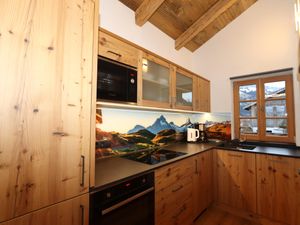 23895878-Ferienhaus-3-Aschau im Zillertal-300x225-1