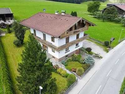 Ferienhaus für 9 Personen (120 m²) in Aschau im Zillertal 3/10