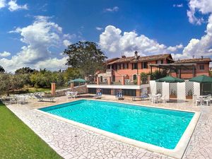 Ferienhaus für 19 Personen (250 m²) in Ascoli Piceno