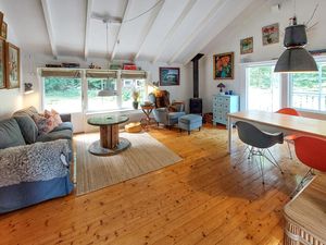 23824432-Ferienhaus-6-Åsljunga-300x225-2