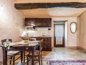 22305629-Ferienhaus-4-Assisi-300x225-3