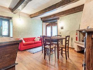 22305627-Ferienhaus-4-Assisi-300x225-3