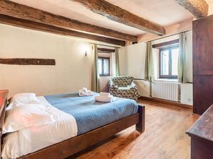 22305627-Ferienhaus-4-Assisi-300x225-4