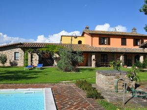 Ferienhaus für 15 Personen (270 m²) in Assisi