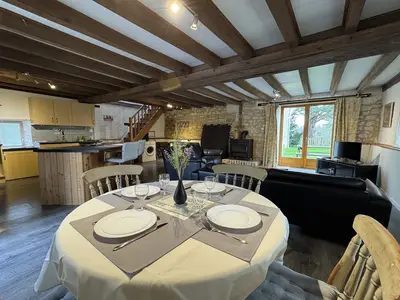 DiningRoom