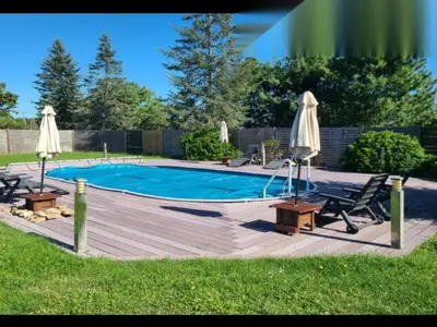 PoolOfHouse