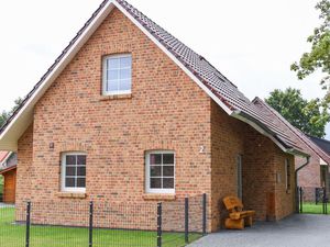 23981206-Ferienhaus-6-Aurich-300x225-5