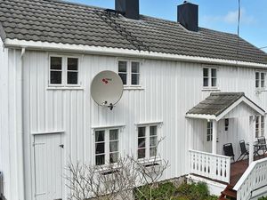22397339-Ferienhaus-8-Averøy-300x225-1