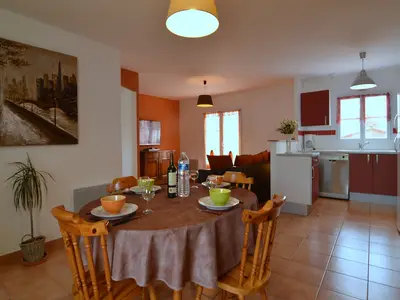 DiningRoom