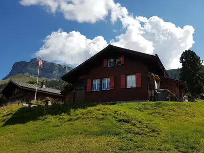 Herzlich Willkommen im Chalet Birkli auf der Axalp! Neu renoviert 2023 und 2024