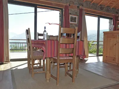DiningRoom