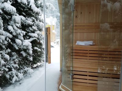 Wellness. Externe SAUNA im Winter