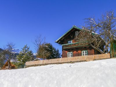 Außenansicht des Gebäudes. Unser Chalet im Winter