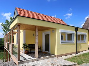 23982495-Ferienhaus-4-Bad Gleichenberg-300x225-2