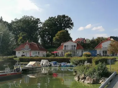Ferienhaus für 4 Personen (63 m²) in Bad Kleinen 1/10