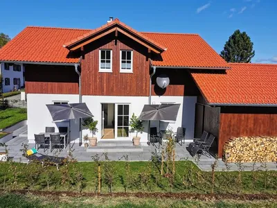 Ferienhaus für 6 Personen (135 m²) in Bad Kohlgrub 1/10