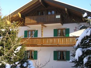 23977530-Ferienhaus-2-Bad Kohlgrub-300x225-1