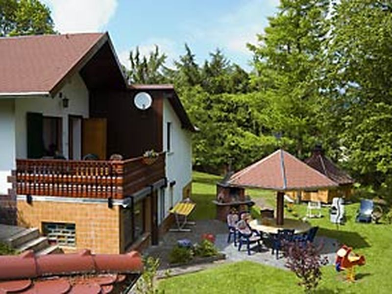 22276129-Ferienhaus-6-Bad Liebenstein-800x600-1