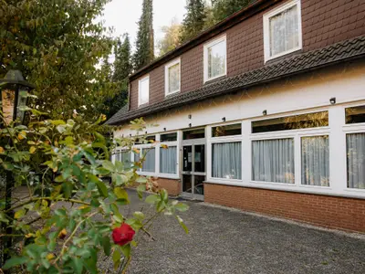Außenseite Ferienhaus [Sommer]