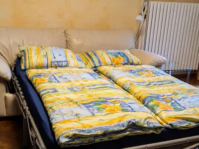 Schlafcouch 1,40 m ausgezogen