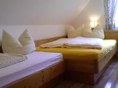 Dreibettzimmer