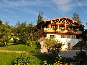 23977300-Ferienhaus-5-Bad Wiessee-300x225-1