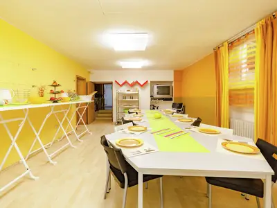 DiningRoom