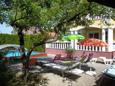 Ferienhaus für 8 Personen (100 m²) in Badacsony 4/10