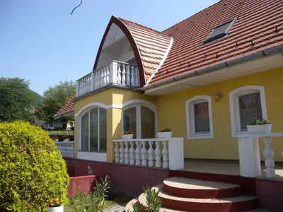Ferienhaus für 8 Personen (100 m²) in Badacsony 10/10