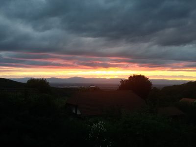 Haus Fernblick - Sonnenuntergang über den Vogesen (Frankreich)