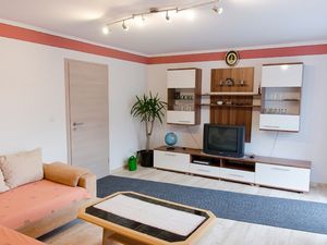 22177667-Ferienhaus-4-Bärnau-300x225-5