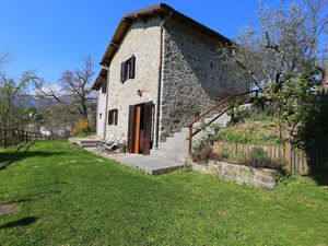 19351822-Ferienhaus-6-Bagni Di Lucca-300x225-1