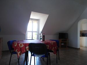 18115804-Ferienhaus-7-Balatomáriafürdö-300x225-5