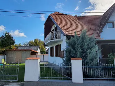 Ferienhaus für 6 Personen (80 m²) in Balatomáriafürdö 4/10