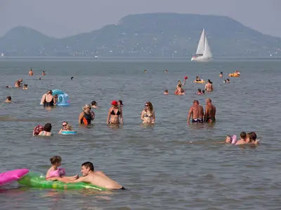 Ferienhaus für 6 Personen (90 m²) in Balatomáriafürdö 10/10