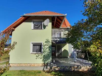 Ferienhaus für 8 Personen (118 m²) in Balatomáriafürdö 9/10