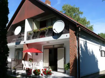 Ferienhaus für 6 Personen (70 m²) in Balatomáriafürdö 1/10