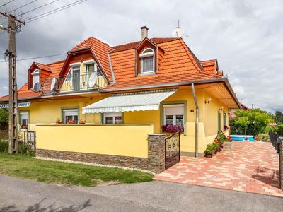 Ferienhaus für 8 Personen (120 m²) in Balatomáriafürdö 1/10