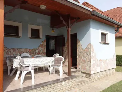 Ferienhaus für 8 Personen (112 m²) in Balatomáriafürdö 9/10