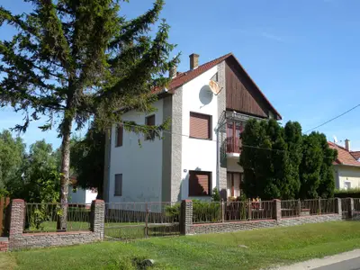 Ferienhaus für 9 Personen (120 m²) in Balatomáriafürdö 2/10