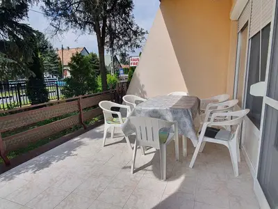 Ferienhaus für 6 Personen (100 m²) in Balatomáriafürdö 4/10