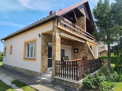 Ferienhaus für 6 Personen (100 m²) in Balatomáriafürdö 1/10
