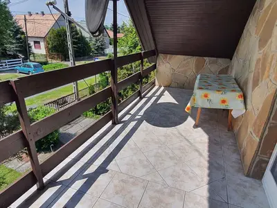 Ferienhaus für 6 Personen (100 m²) in Balatomáriafürdö 6/10