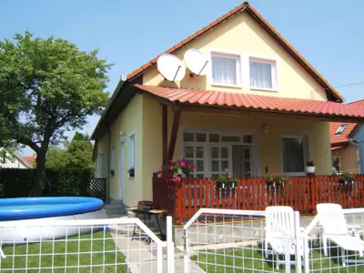 Ferienhaus für 10 Personen (126 m²) in Balatomáriafürdö 1/10