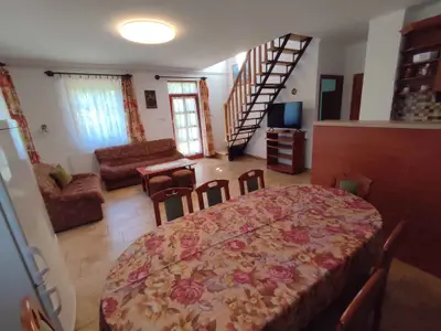 Ferienhaus für 10 Personen (126 m²) in Balatomáriafürdö 5/10