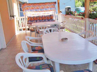 Ferienhaus für 11 Personen (130 m²) in Balatomáriafürdö 2/10