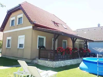 Ferienhaus für 11 Personen (130 m²) in Balatomáriafürdö 6/10