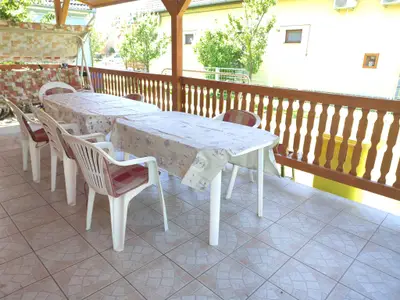 Ferienhaus für 11 Personen (130 m²) in Balatomáriafürdö 8/10